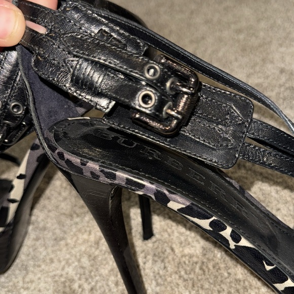 Burberry Black Strappy Heels with Leopard Print Platform 41 - Picture 4 of 9